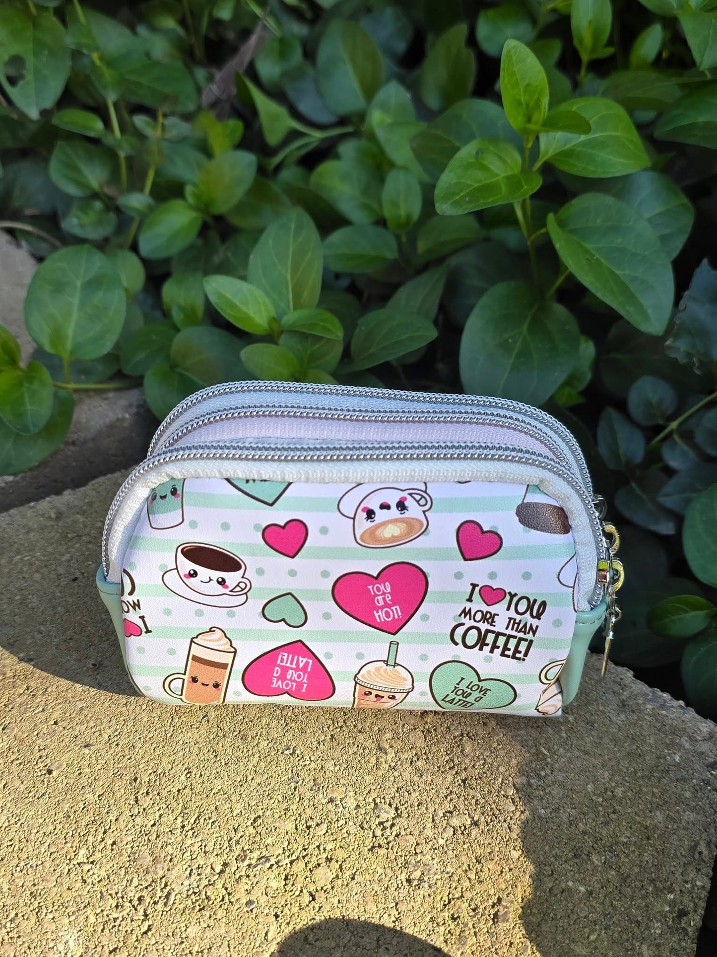 Audrey III Pouch PDF