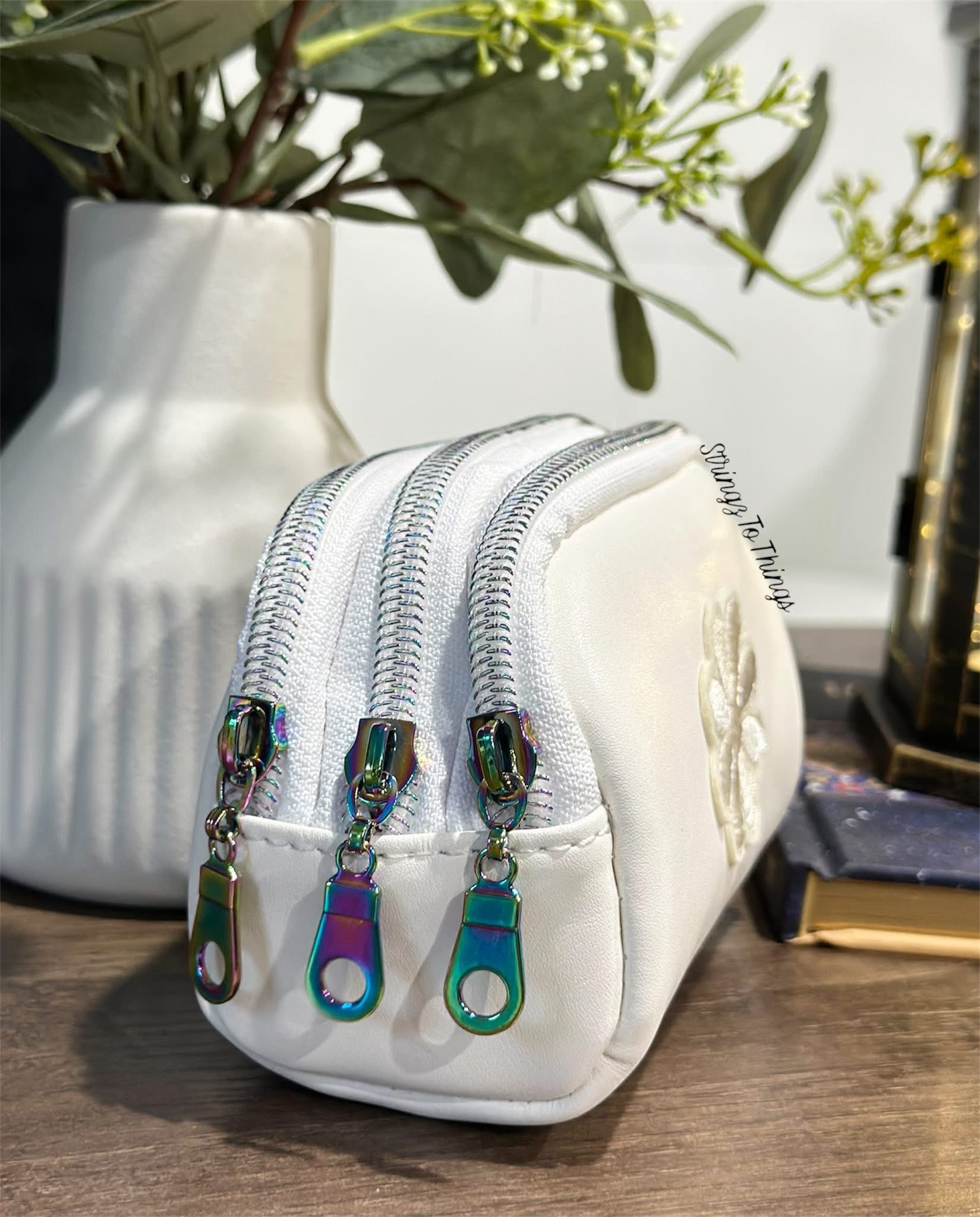 Audrey III Pouch PDF – Minnie in the Mountains