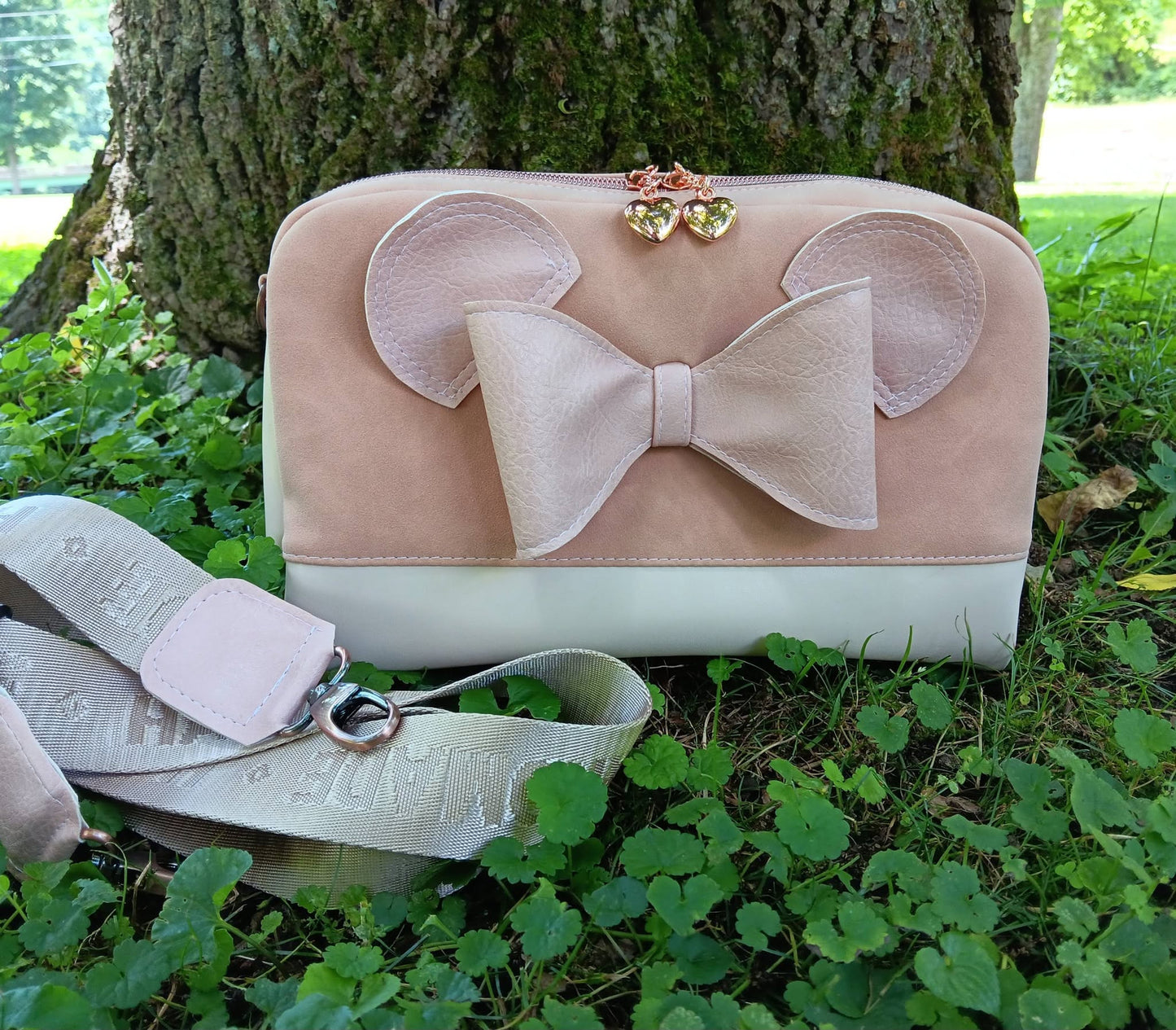 The Walt Crossbody PDF Pattern