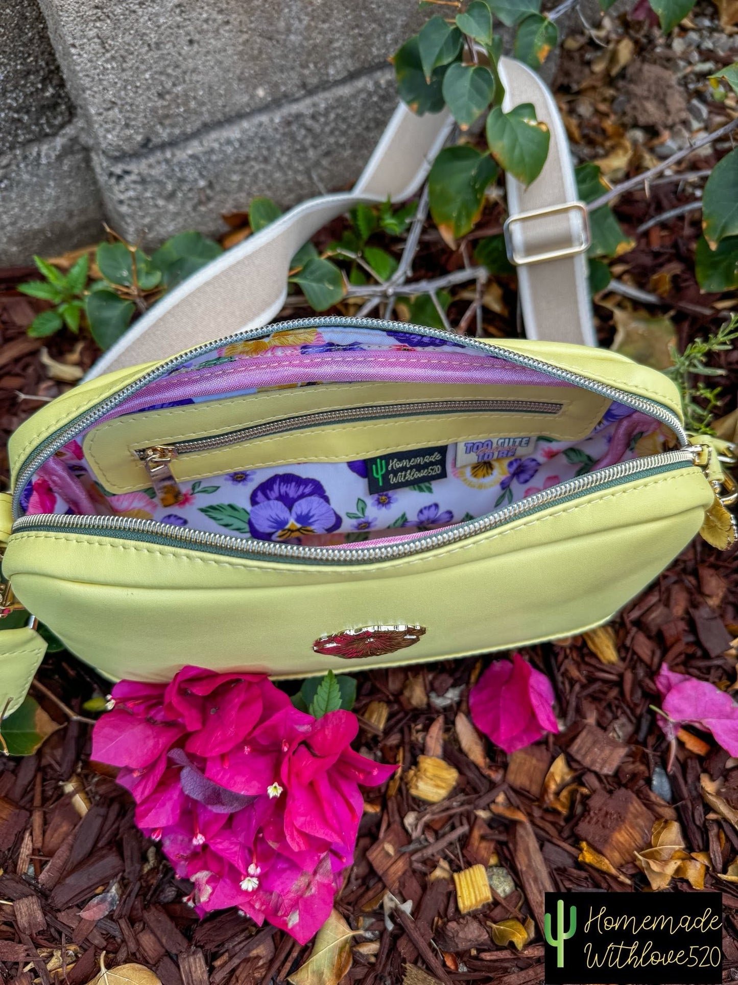 The Walt Crossbody PDF Pattern